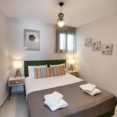 Apartment Angelica's And Irene's Design Swimming Pool Nikiana