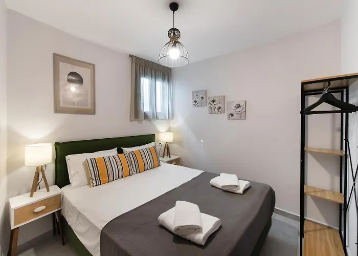 Irene'S Design Apartment Swimming Pool