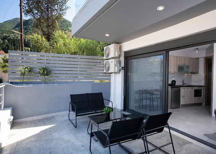 Irene'S Design Apartment Swimming Pool *